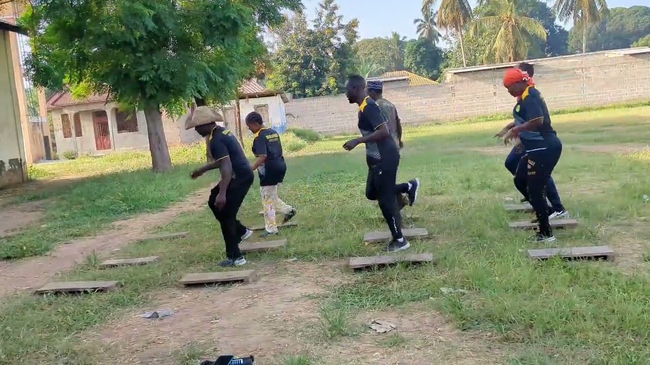 Cheki ufundi wa bungu combine kwenye vibao