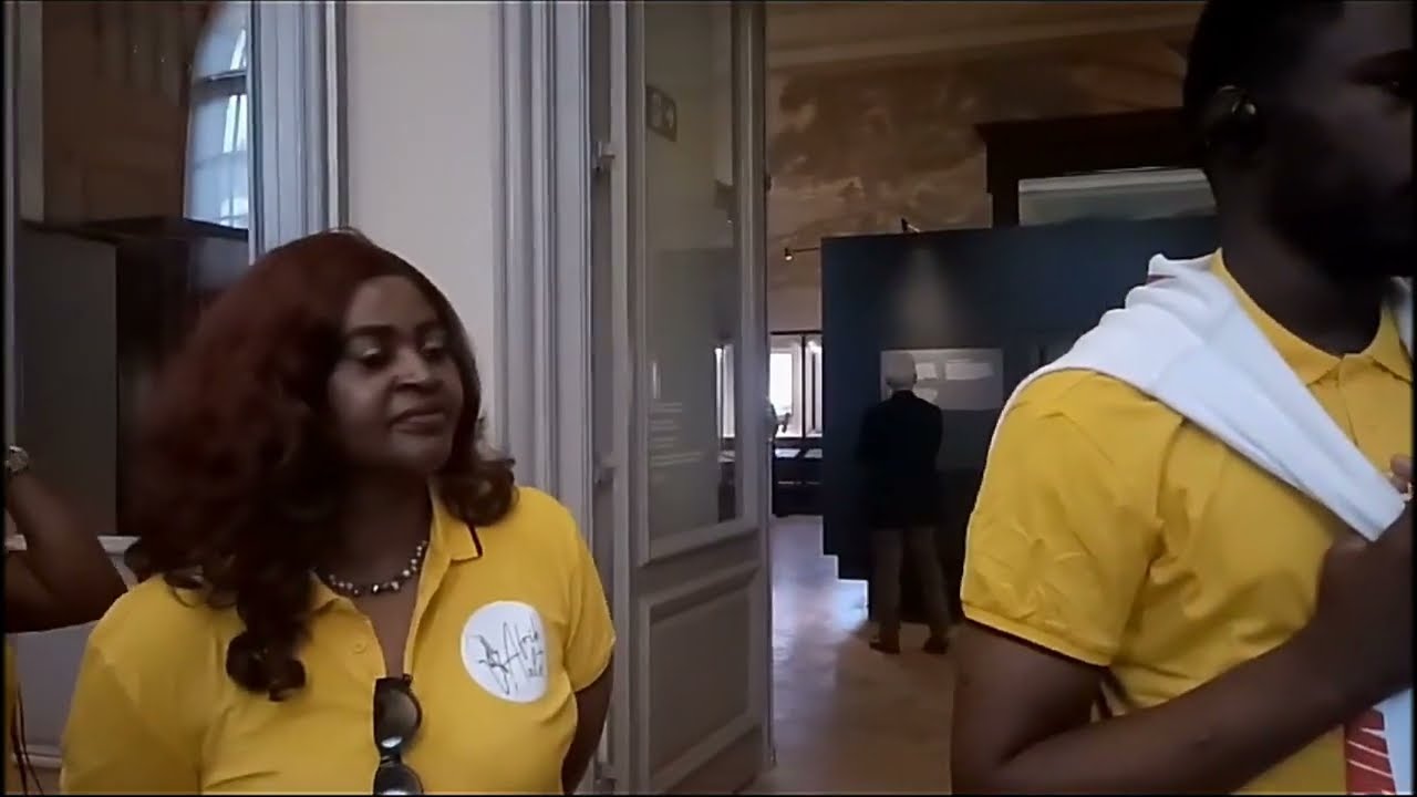 AFRIKAalst  AU MUSEE D'ART  AFRICAIN Vol 1