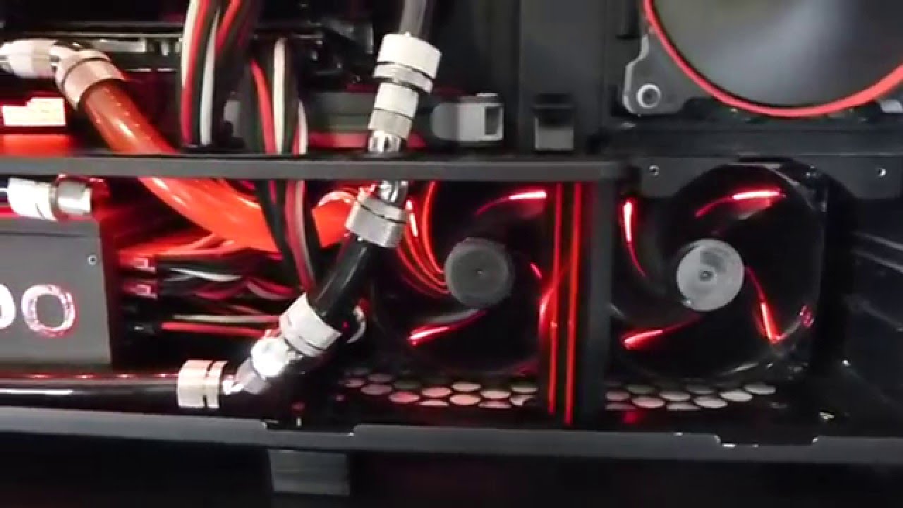 Quad damage RIG : RIVE / i7 3930K / QuadFire 7970 / Fully Watercooled / Corsair 800D Quad Damage Mod