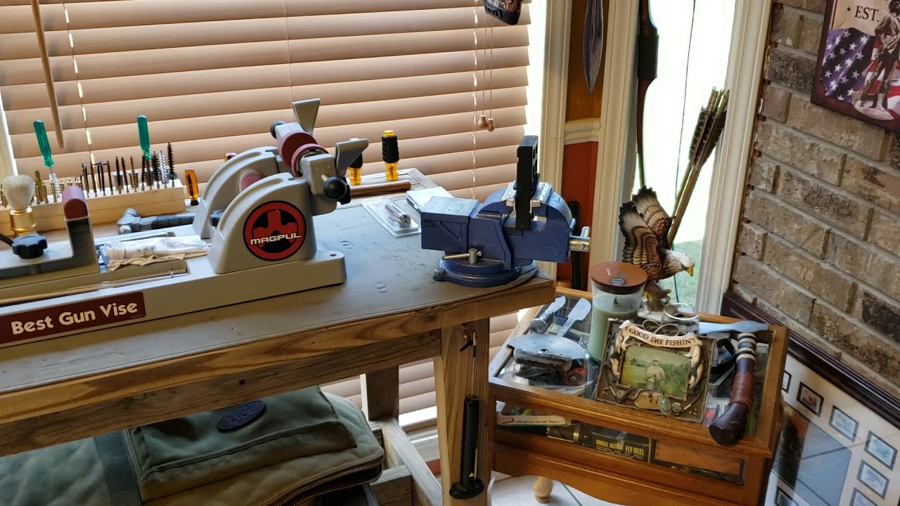 Reloading, gun cleaning and maintenance table that you can build.