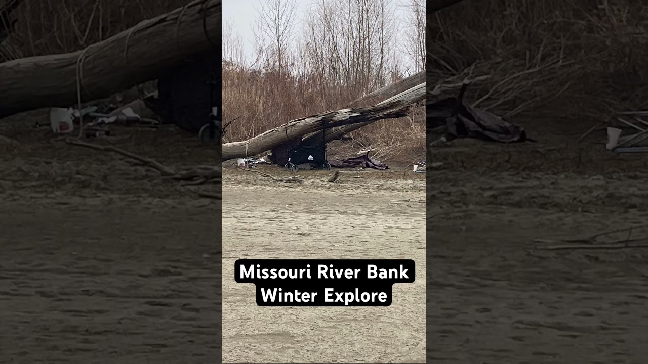 Missouri River Winter Walk 