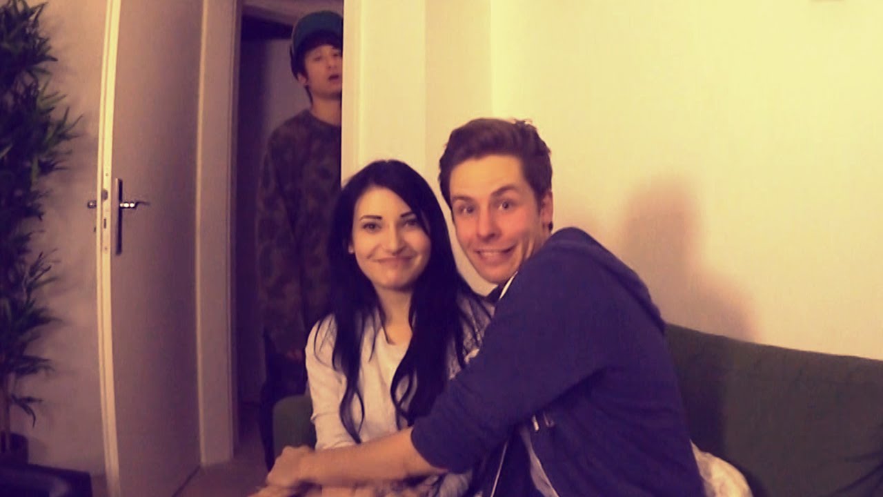 Alle wollen in Rewis Bett?! Psycho-Momente für zwischendurch! | ungefilmt