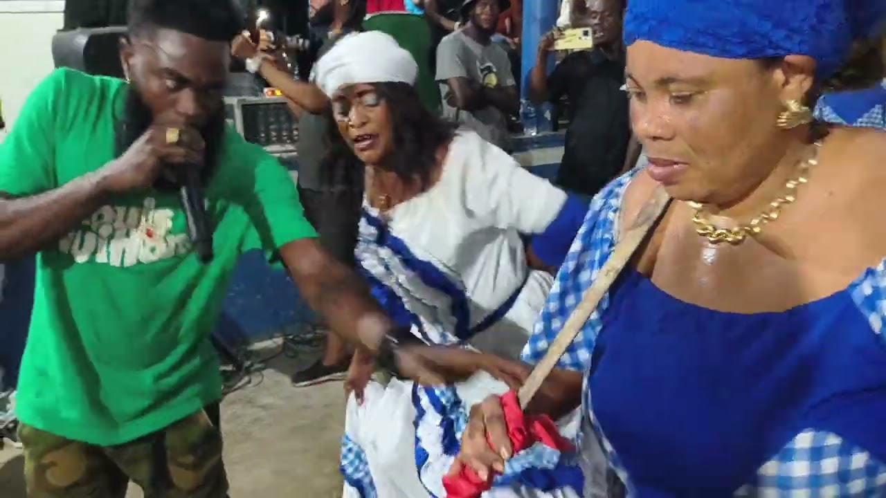 Anpil lwa moute 36345450
