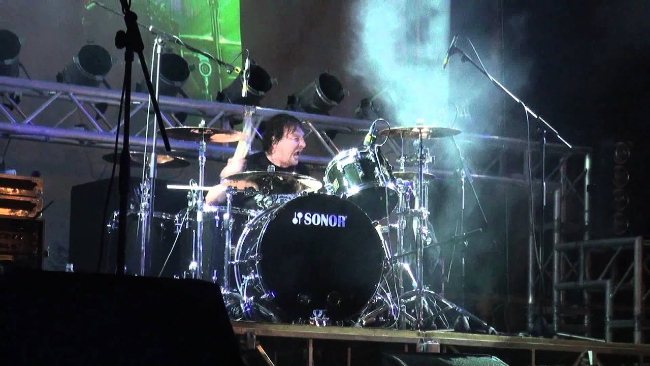 Queenmania - Andrea Ge - Casalserugo(PD)-29-07-2011- by Perentin Giuliano .mp4