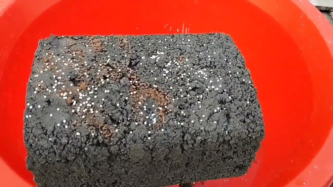 ASMR: Black Grainy Huge Chunks Dry & Water Crumbling | Satisfying, Sleepaid #crumbling #insomniac(3)