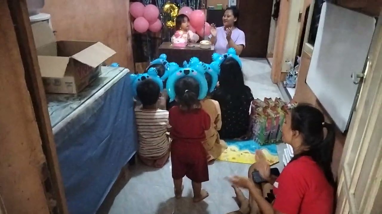 Selamat ulang tahun yang ke 3 tahun Dede Zahra 😘
