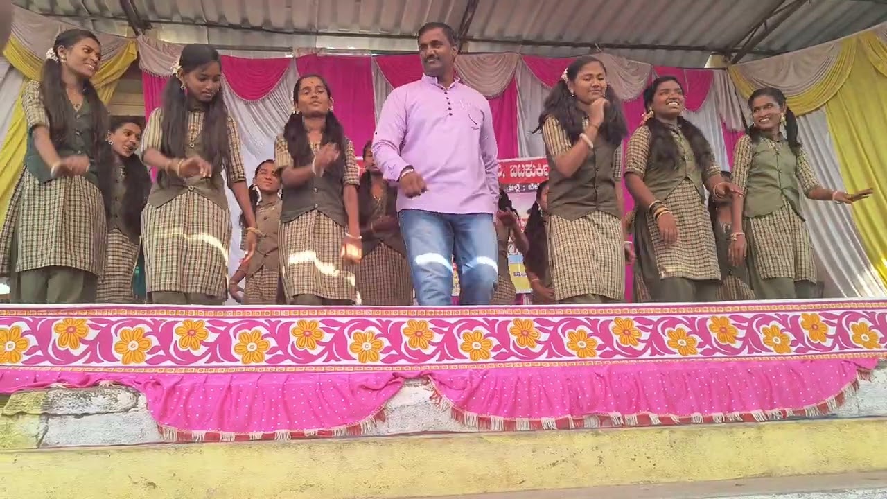 Khps Batakurki ಶಾಲೆಯಲ್ಲಿ ನಡೆದ ಮಕ್ಕಳ ಹಬ್ಬ 