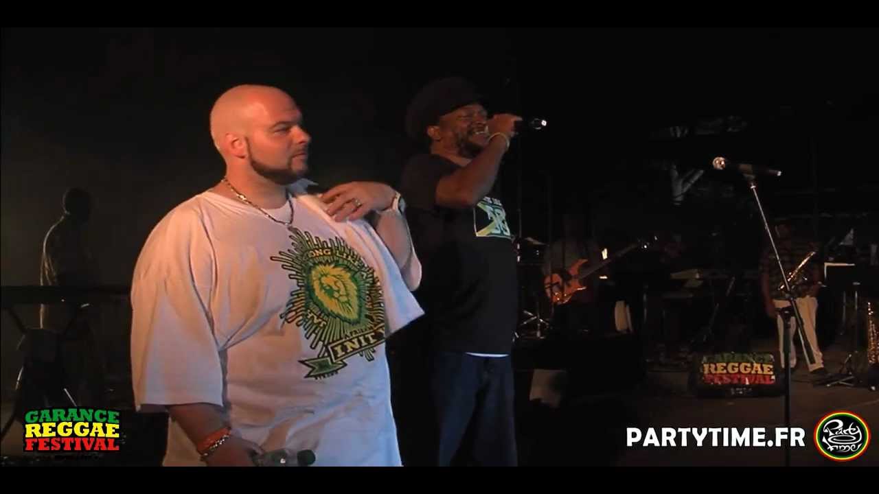 LEROY SMART - LIVE at Garance Reggae Festival 2012 HD by Partytime.fr