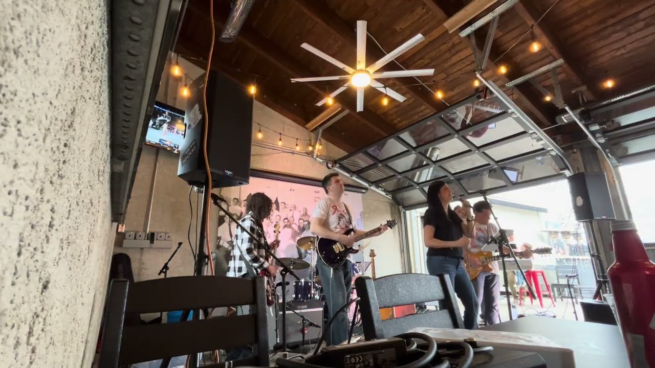 Bad moon rising @ mainbrook tavern 