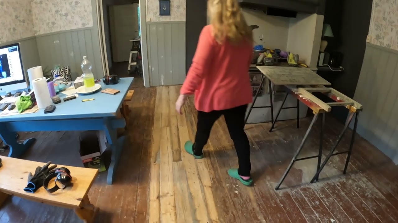 Vanhat uudet laudat höylätty ja hiottu