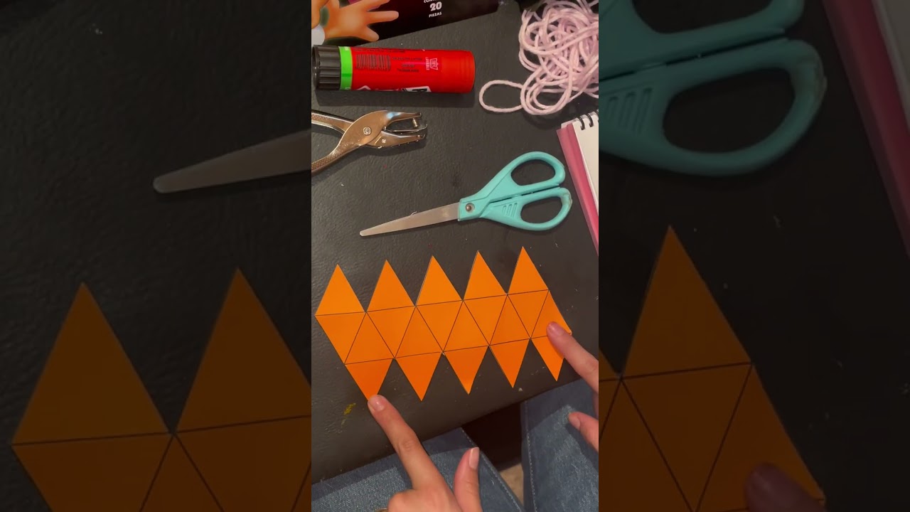 	“Explorando los Cuerpos Geométricos con las Mis Yeya” Aprendizaje Divertido con Material Didáctico