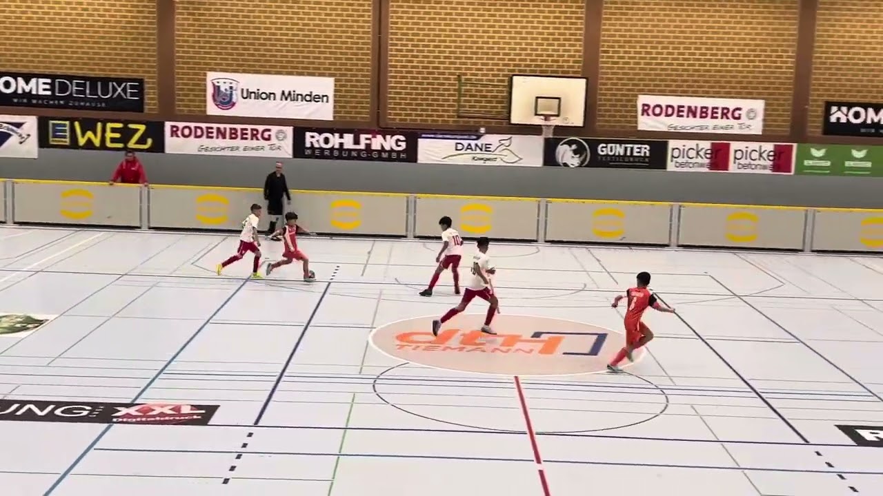 RBL U11-DSC Arminia Bielefeld (3-2) Überregionales Weserspucker-Turnier Hallenfußball für E-2024