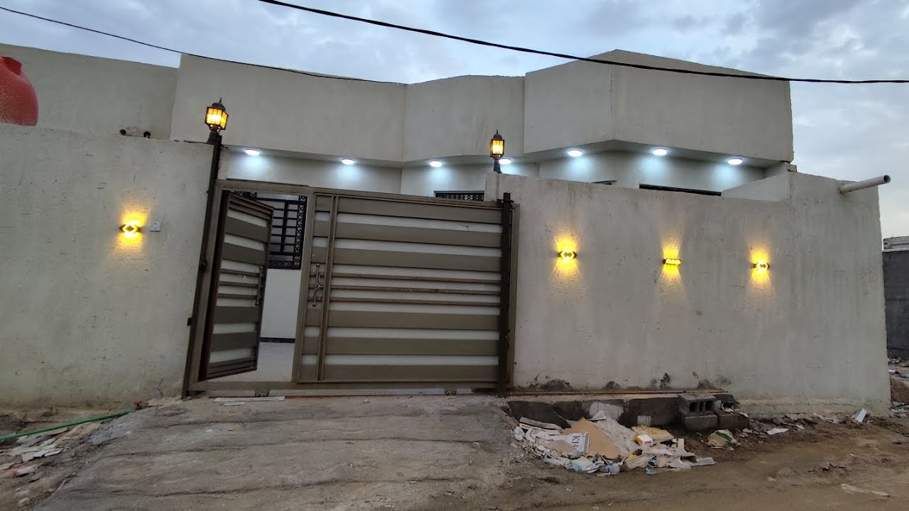 بيت للبيع العنوان بصره شط العرب الجزيره باب الهوى مساحة البيت 200متر السعر 78وبي مجال 07707776691