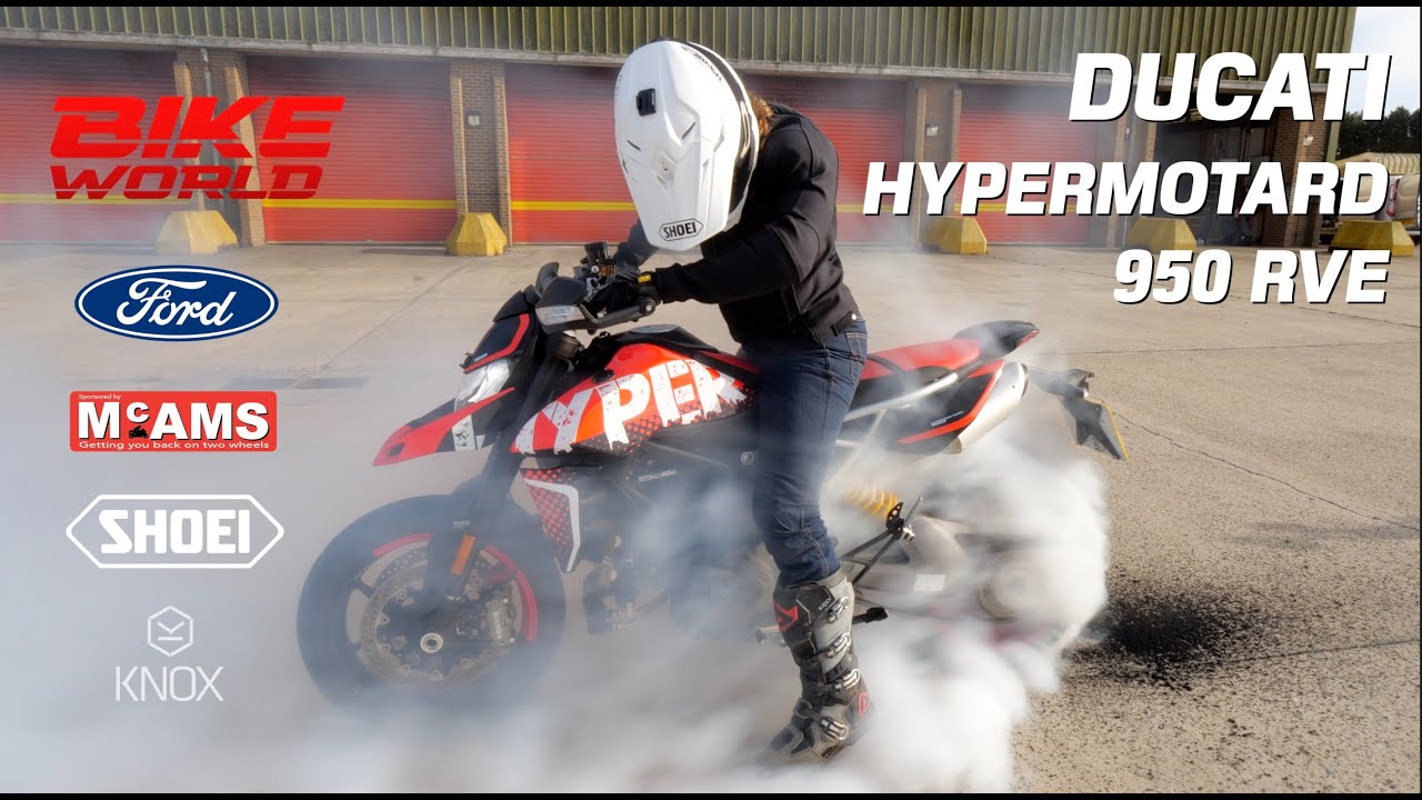 Wheelies, Stoppies and Burnouts on Ducati Hypermotard 950 Special Edition.  ✊