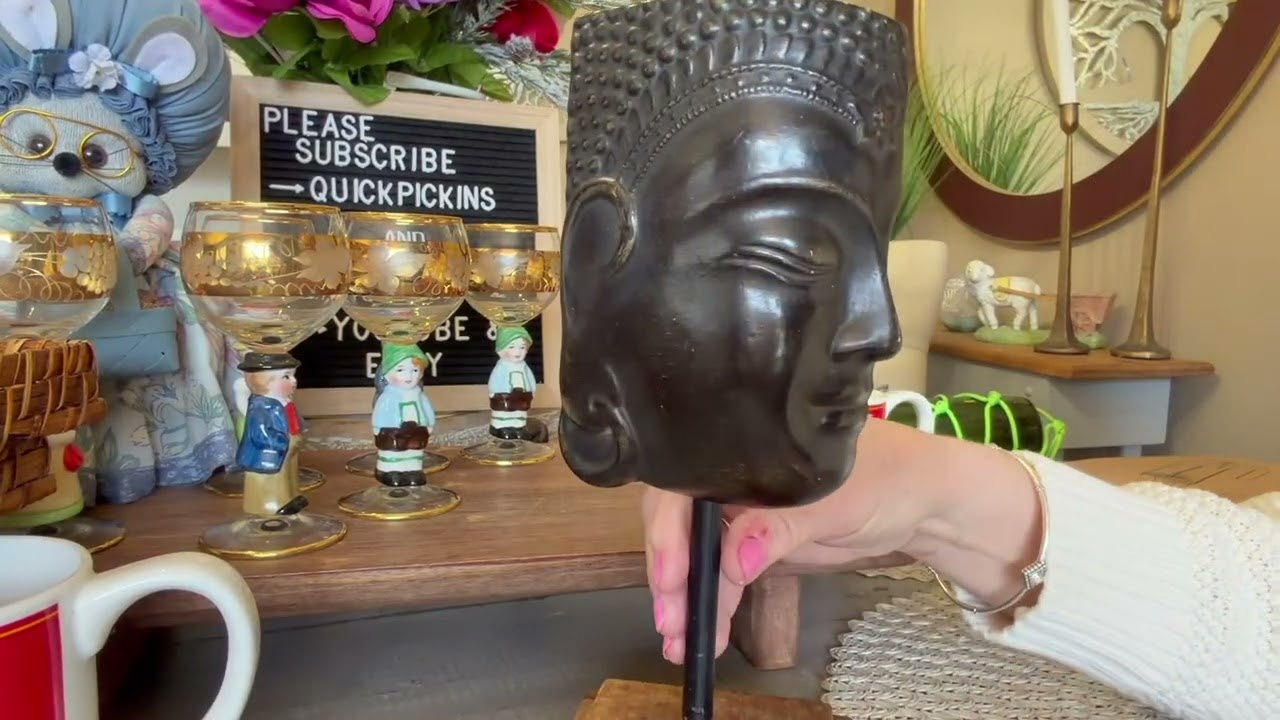 VTG Campbell Soup Mugs, Hummel Glasses, Serape Table Runners, VTG Bunny, Retro Nike & More.....