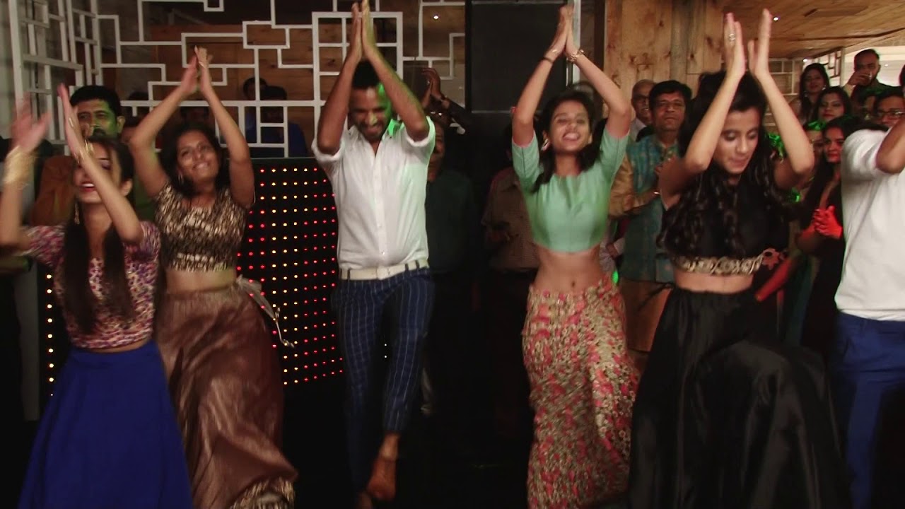 Kudi Phatte chuk di | Yaari Chandigarh Waliye |Group dance | Dance performance at Ring Ceremony