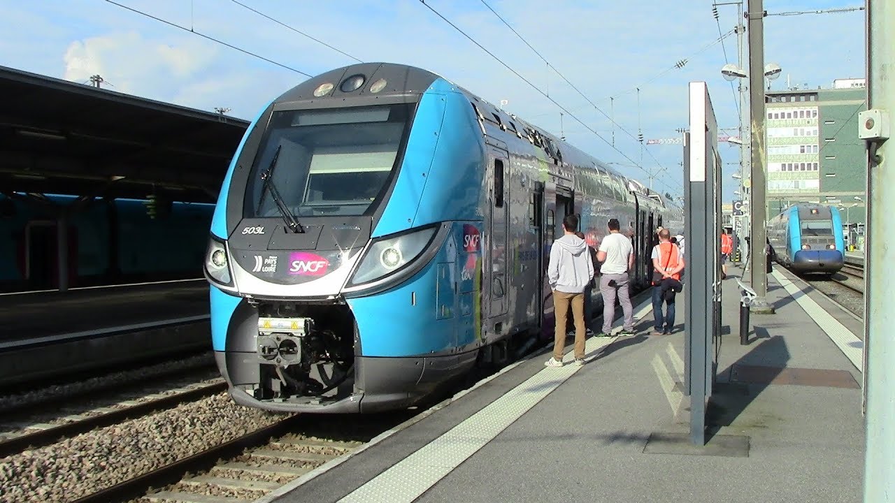 Départ du Régio2n Pays De La Loire inaugural en gare de Nantes