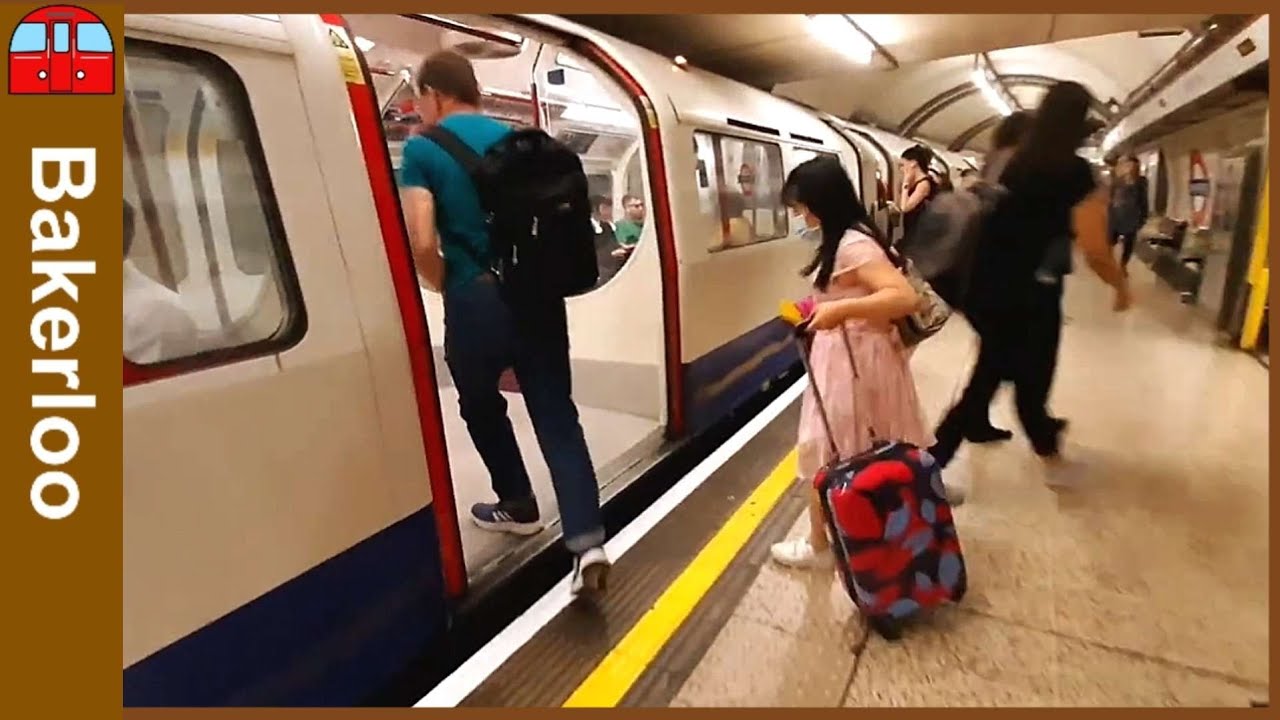 London Underground Journey 1972 Tube Stock Bakerloo Line || Baker Street to Charing Cross