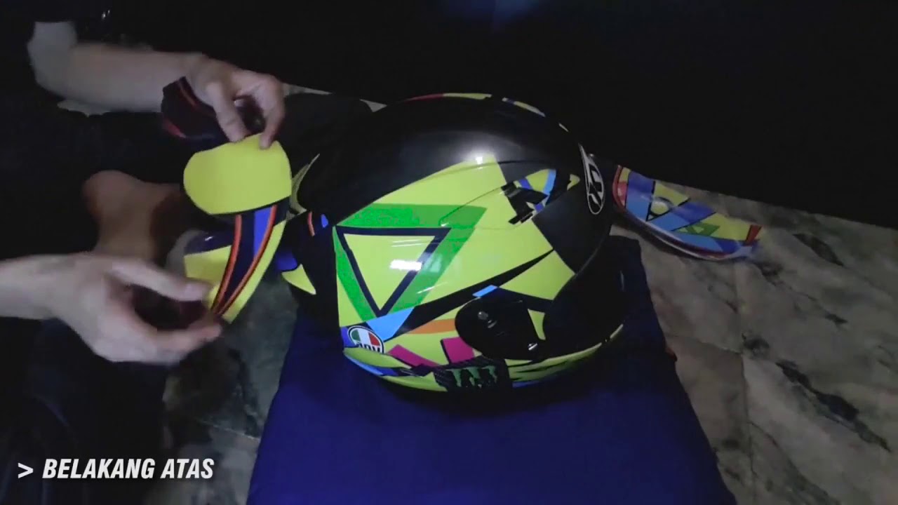 Pemasangan decal sticker helm kyt vendetta 2 motif agv solulena 2016