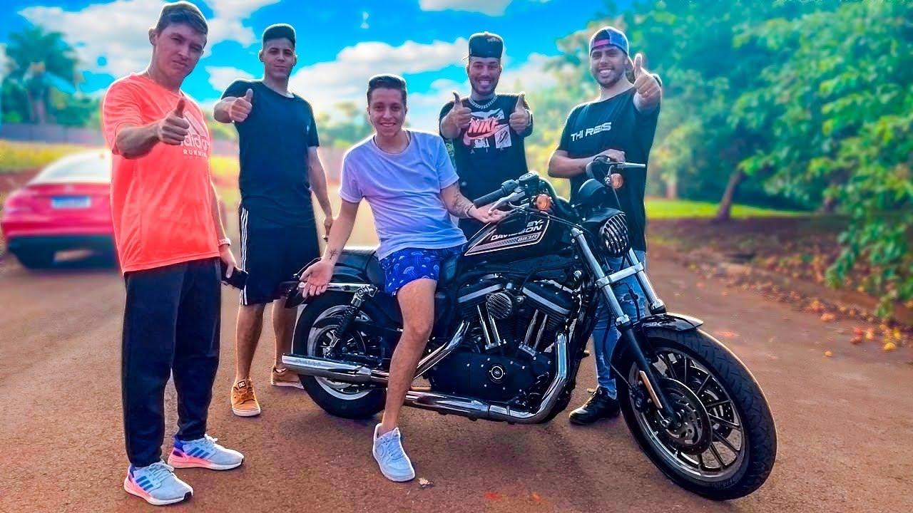 MEUS AMIGOS ANDARAM NA HARLEY