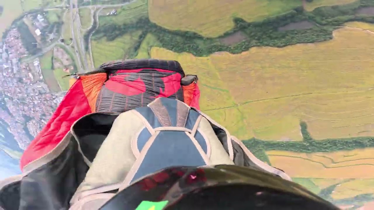 Salto Wingsuit con escuela de Paramotor Boituva