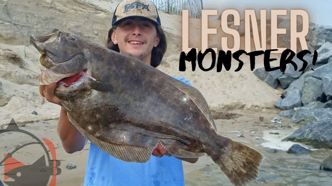 KAYAK Fishing LYNNHAVEN INLET!! (Found BIG ONES!)