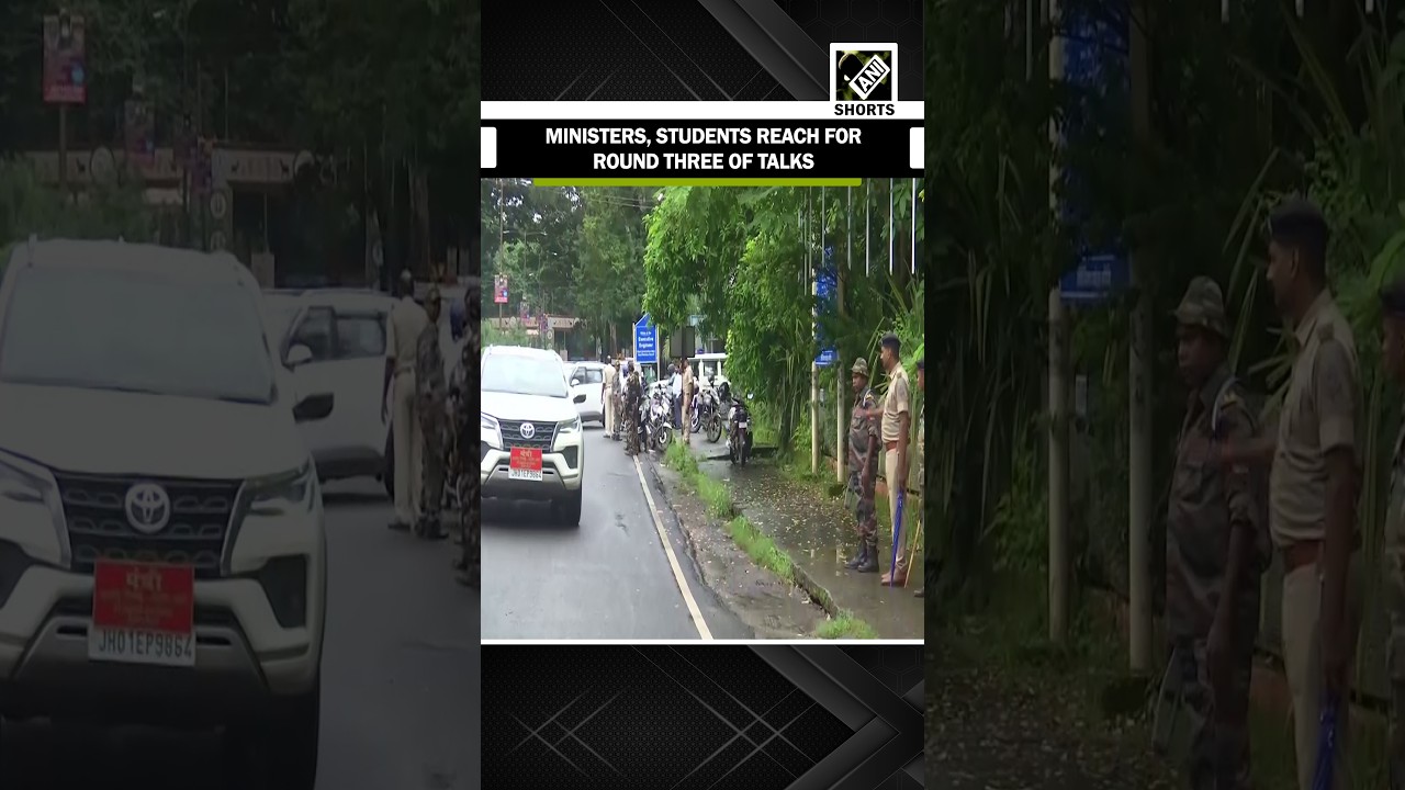 JPSC-JSSC row: Students, Govt ministers arrive for third round of talks at State Guest House