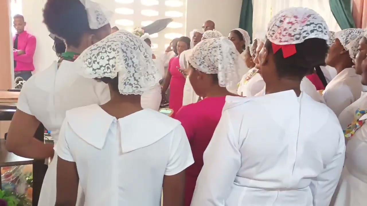 Les Dames de l'église sainteté Chrétienne triomphée 🙏