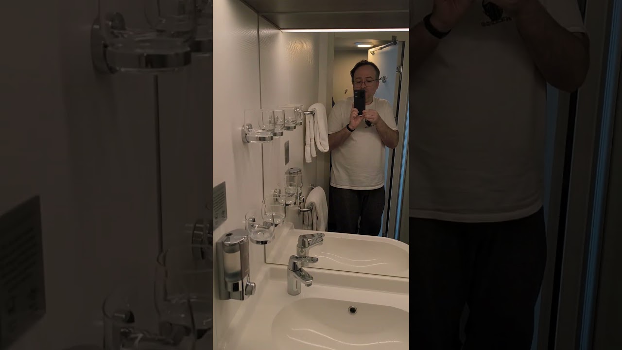 Norwegian Bliss Room 13138 Balcony Cabin