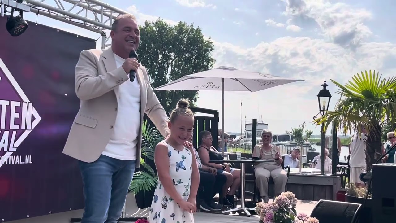 Grad Damen - Alisha (2025)