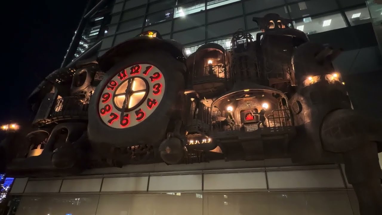 日テレ大時計　宮崎駿デザイン&スタジオジブリ制作のからくり時計