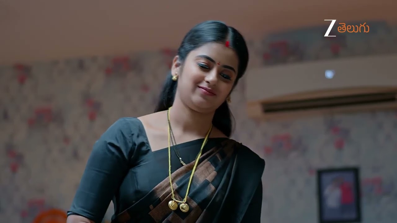 Deergha Sumangali Bhava | Ep - 215 | Webisode 02 | Dec,12 2025 | Mahi Gouthami,Prathap | Zee Telugu