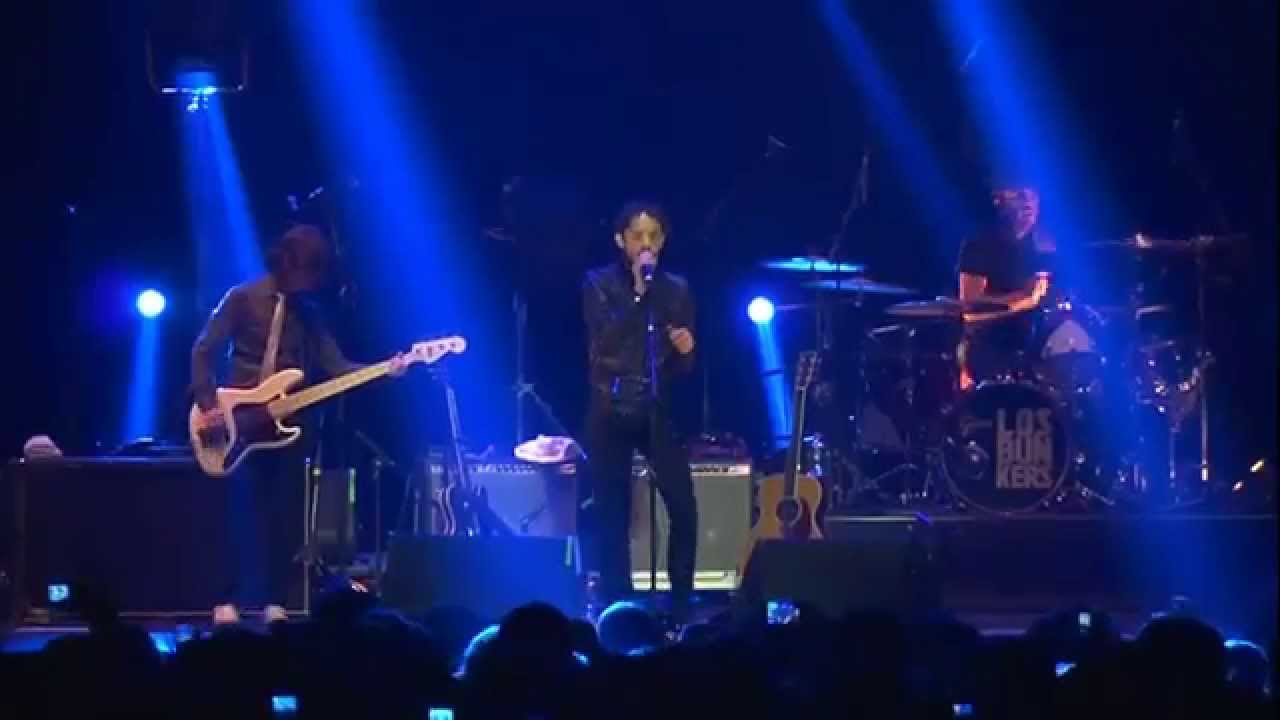 Los Bunkers - No Necesito Pensar [Movistar Arena 02-08-2013]