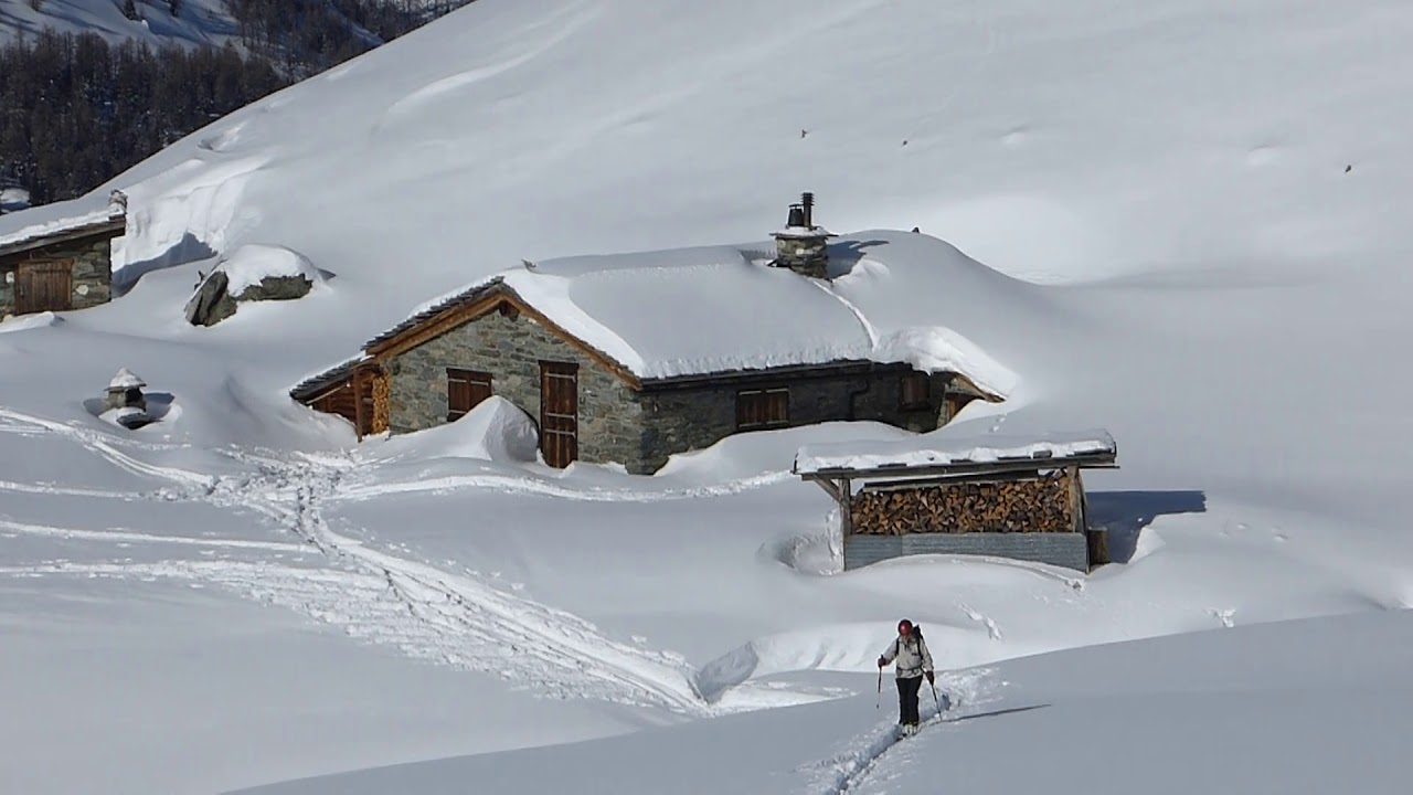 Ski de randonn&eacute;e &agrave; la Pointe de Penna - 2782m (Valais)