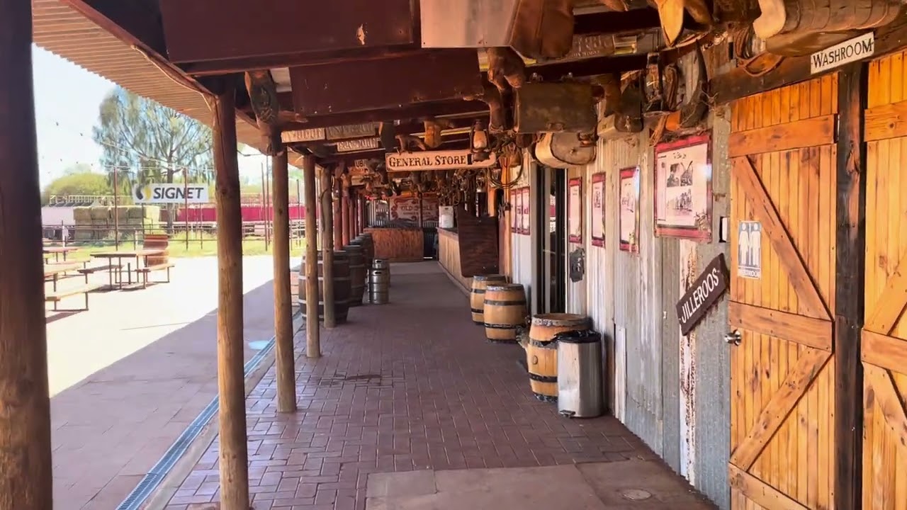 Camel Farm, Yulara, Uluru (Ayres Rock), Red Centre, Northern Territory