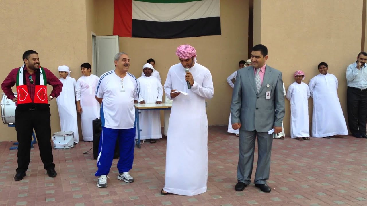 مدرسة راشد بن سعيد حتا شاعر المليون