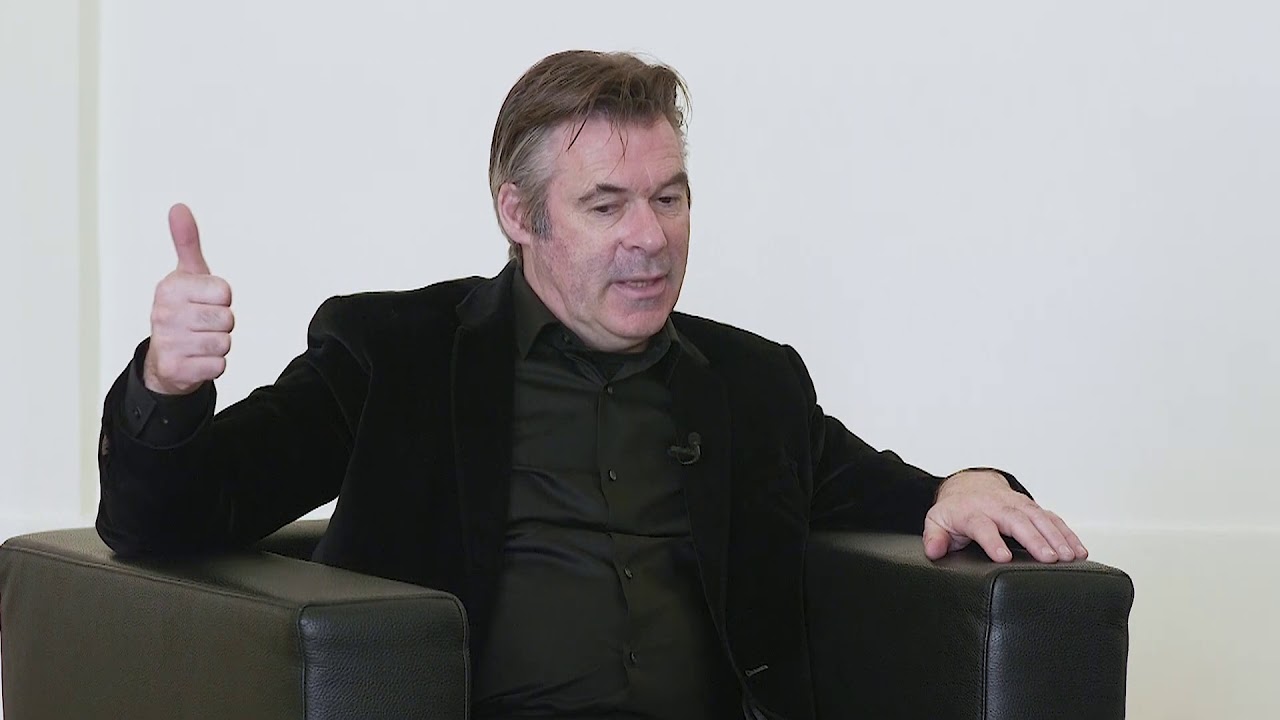Self-organizing organizations. Improvisation.Science: Interview with Jos de Blok