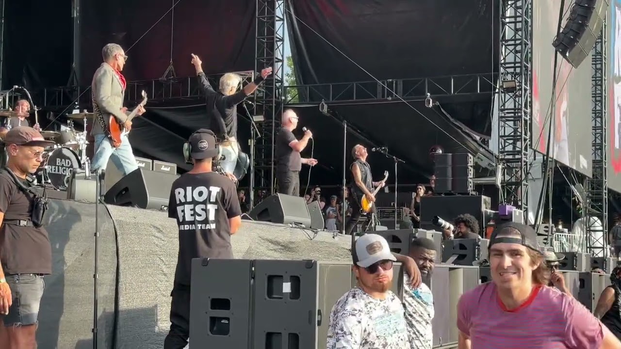 Bad Religion Performing “Suffer” & More (Full Set) LIVE @ Riot Fest 9/21/25