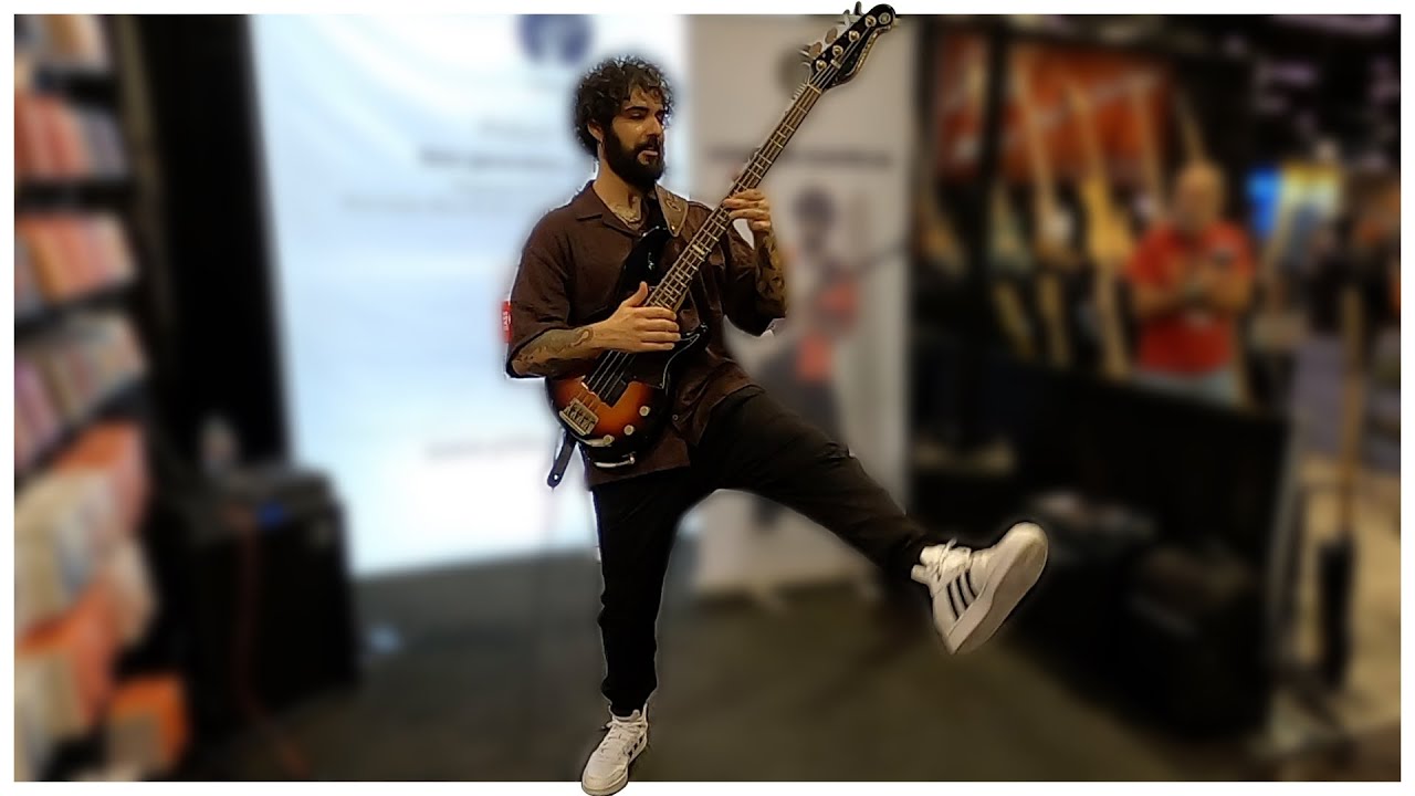 FACE-MELTING BASS PLAYER Vincen Garcia at NAMM 2025