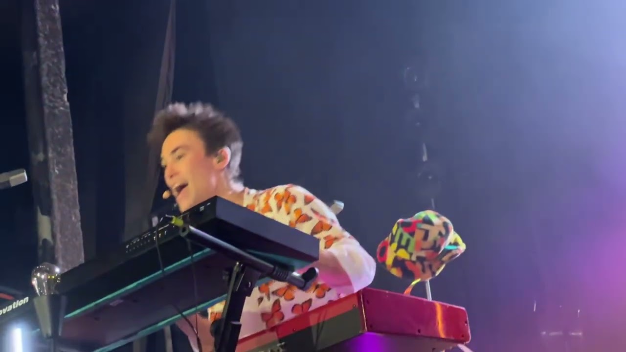 Lean on me - Jacob collier live in Barcelona July 2022