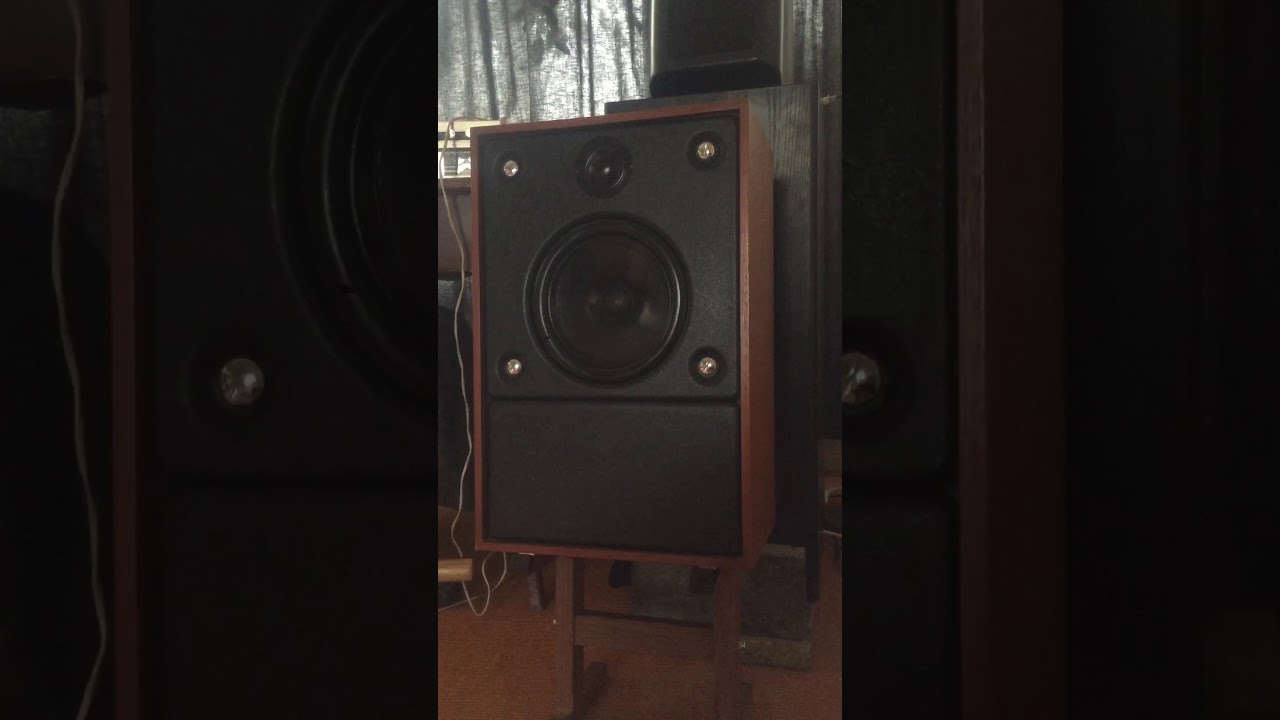 KEF 103