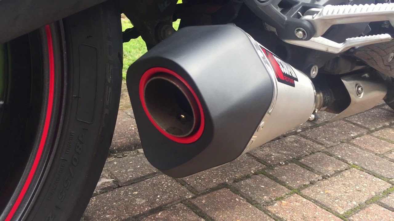 Street Triple 675 R with Scorpion Serket Exhaust