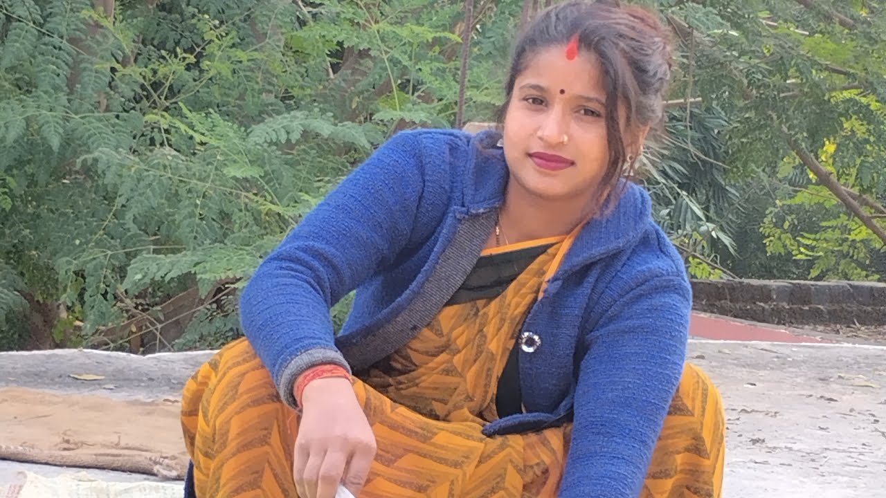 Jaunpuriya Bhauji official लाइव है!