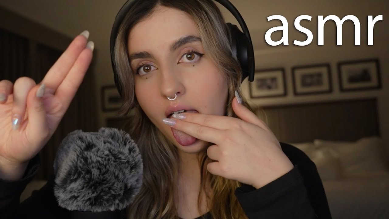 asmr SPIT PAINTING muy INTENSO + Mouth Sounds Ale ASMR español (: