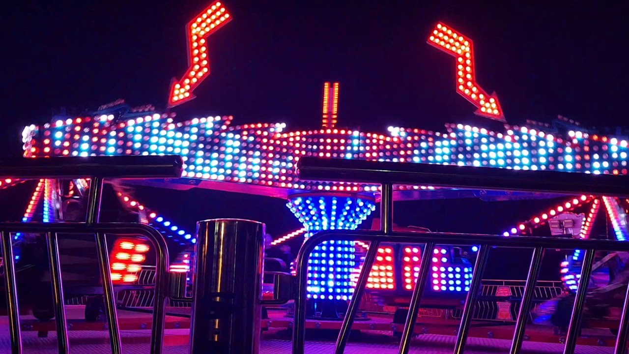Taylor's American pws sizzler off ride  barmoor fireworks display funfair 2018
