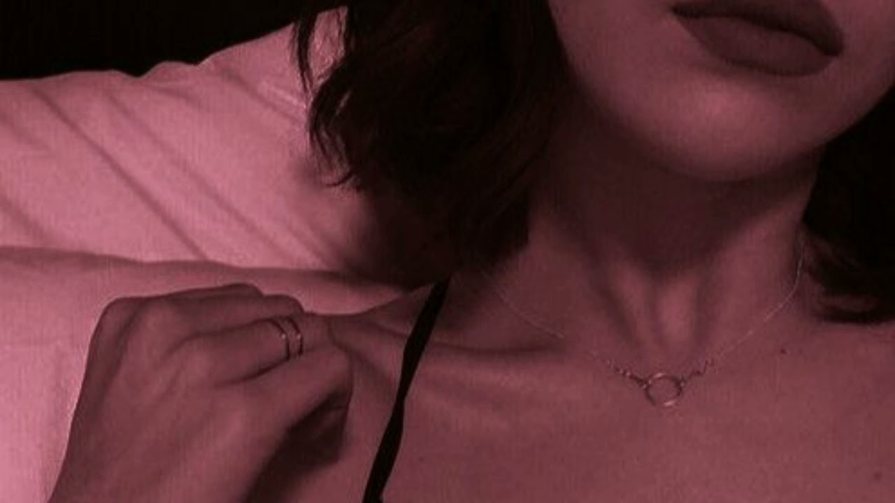 Dennis Lloyd - Snow White (s l o w e d)