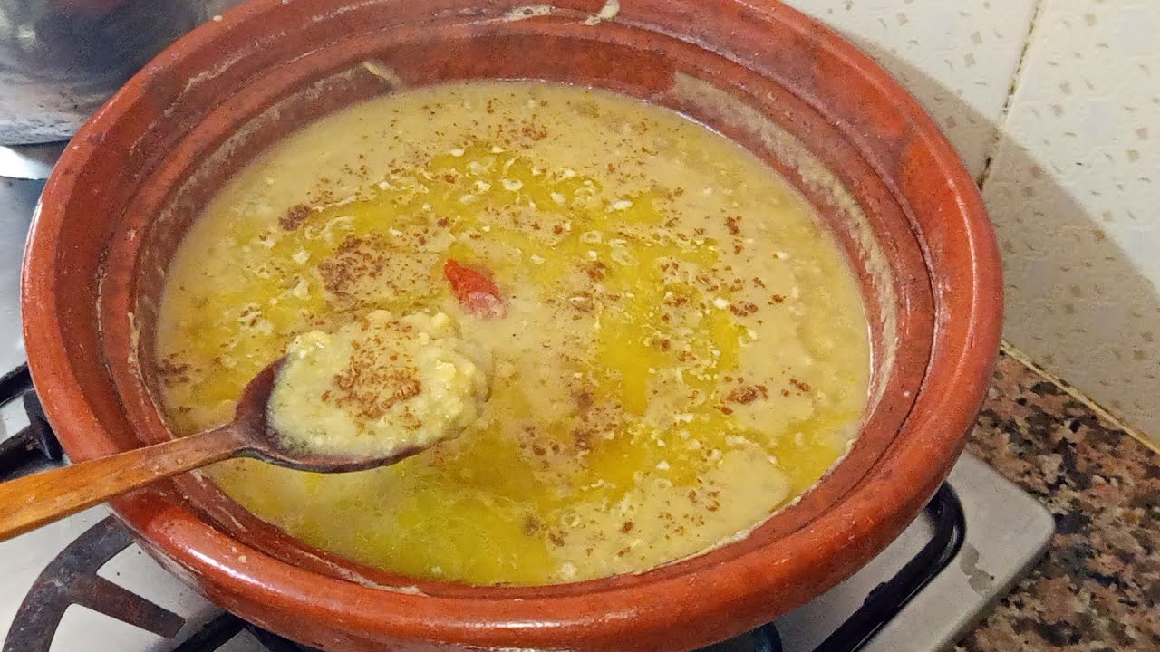 بيصارة على حقها وطريقها مع سر البنة ☺️ حساء الفول 