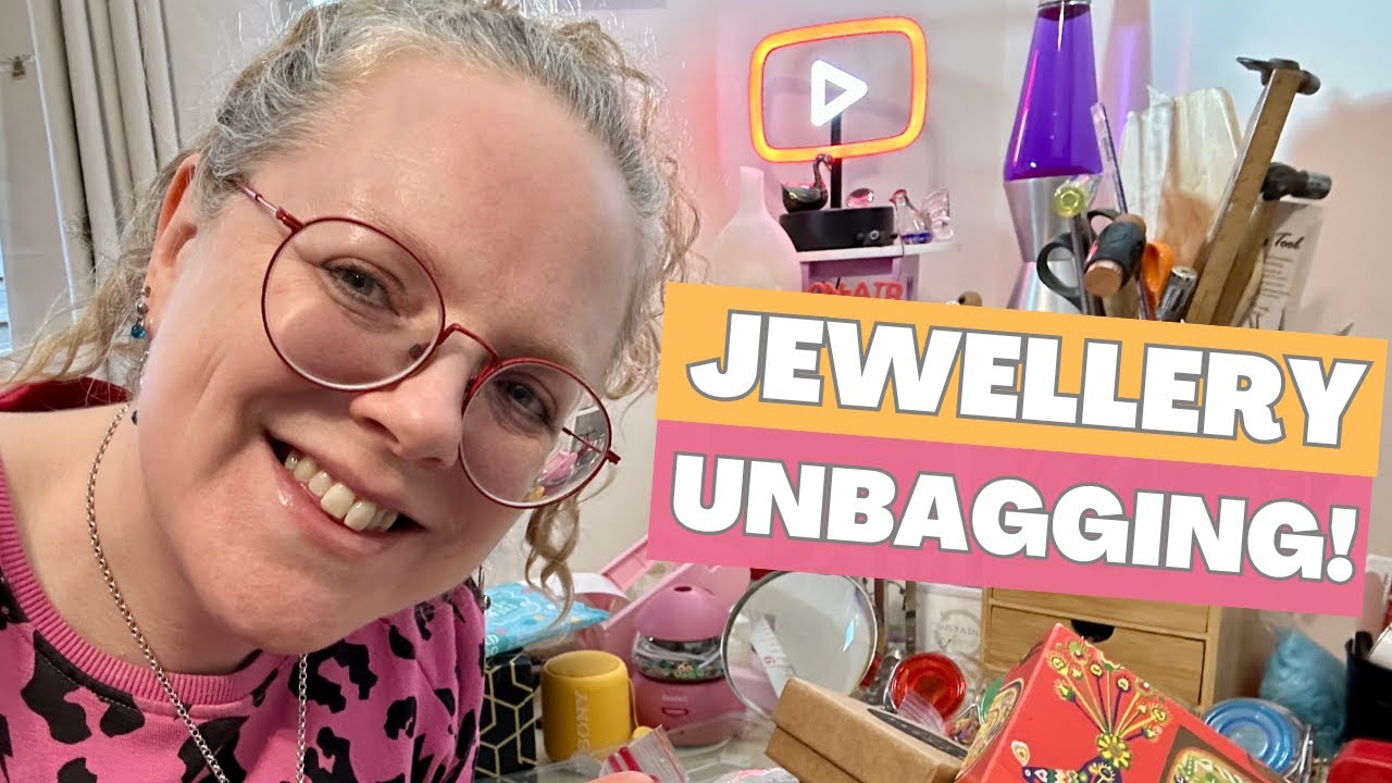 £70 Thrifted Jewellery Unbagging - Hidden Gems or Total Scam? UK Vintage Costume Jewelry Tub