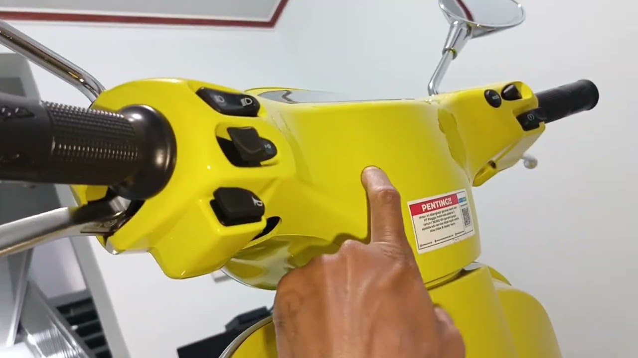 REVIEW NEW VESPA LX125 iget 2025. Yellow Curioso
