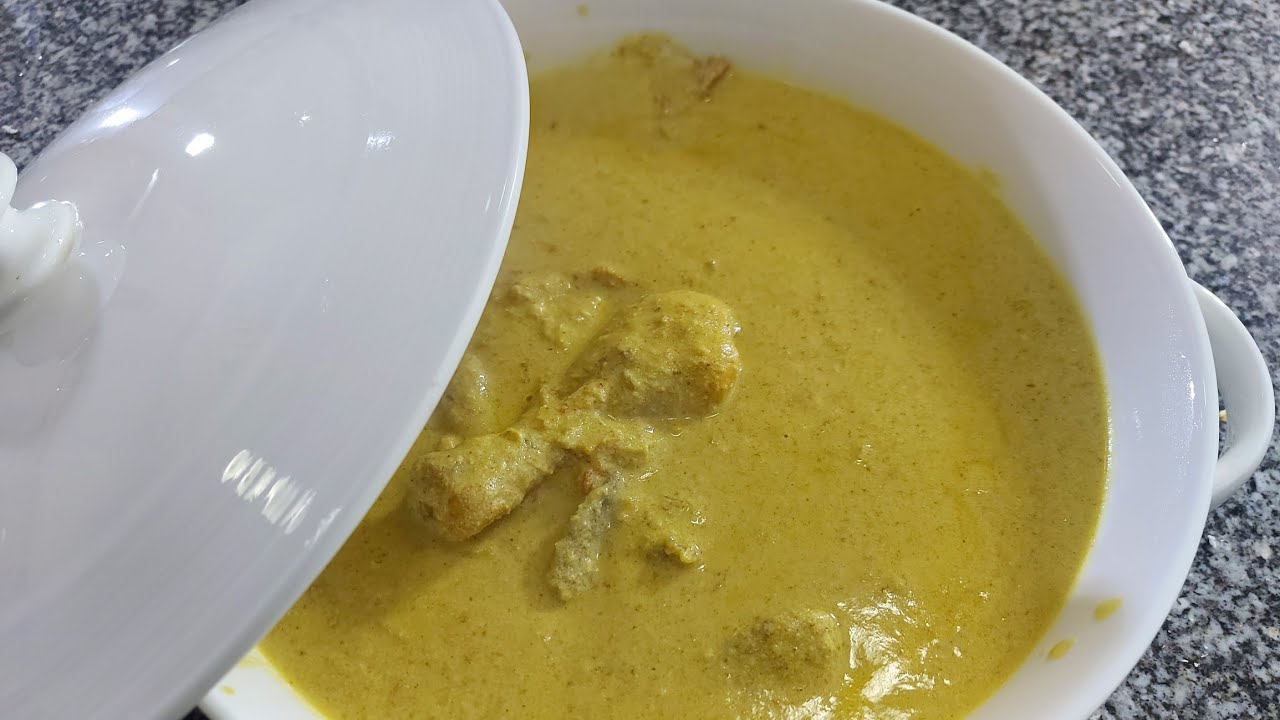 CARIL DE AMENDOIM DE FRANGO QUE DELÍCIA